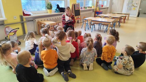Zimowe spotkanie przedszkolaków z literaturą