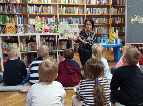 Czy wiecie, dlaczego zebra nie gubi pasków? „Sówki” już to wiedzą!