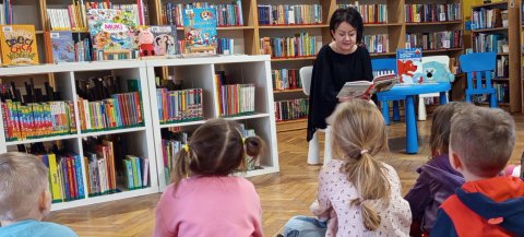 Miłość ma wiele imion... i wszystkie mieszkają w książkach